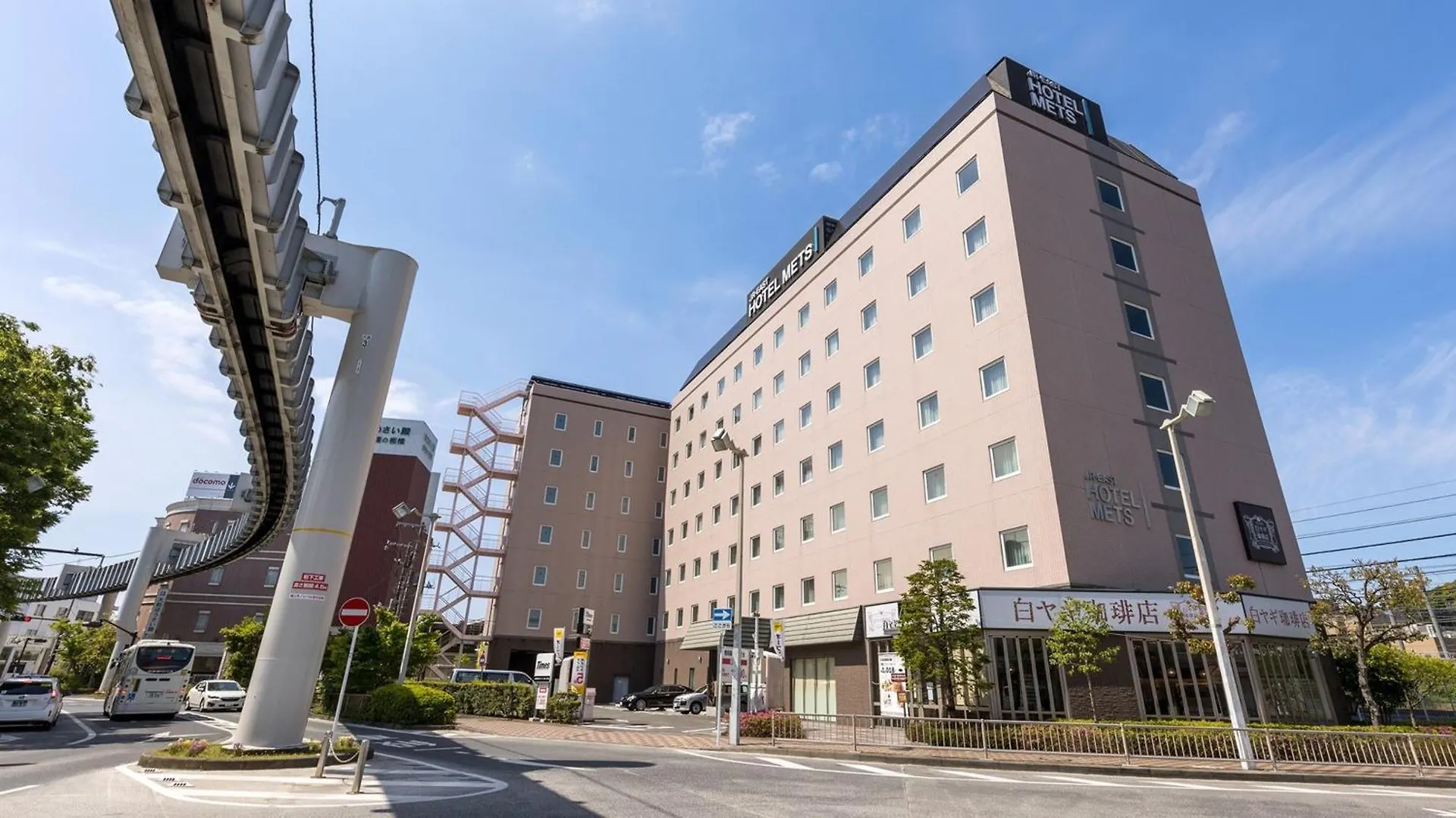 Jr-East Hotel Mets Kamakura Ofuna contacts